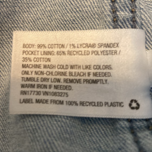 Women’s Universal Thread Jean Jacket - M - Picture 4 of 4